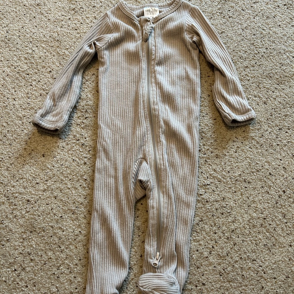 Mebie baby sleeper